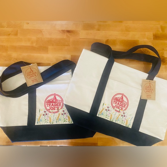 2 Trader Joe's Reusable Canvas Tote Bag - Picture 4 of 7